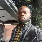 sono donason vivo a roma sono interessato al lavoro